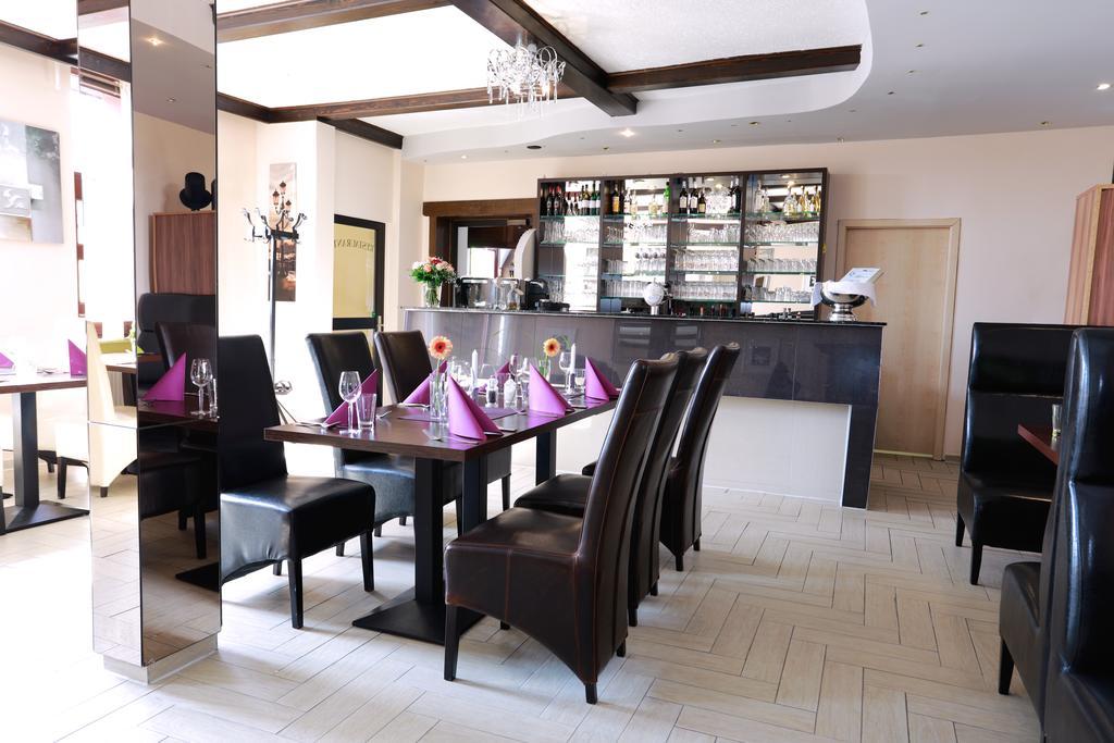 Hotel Zwei&Vierzig Vallendar Ngoại thất bức ảnh