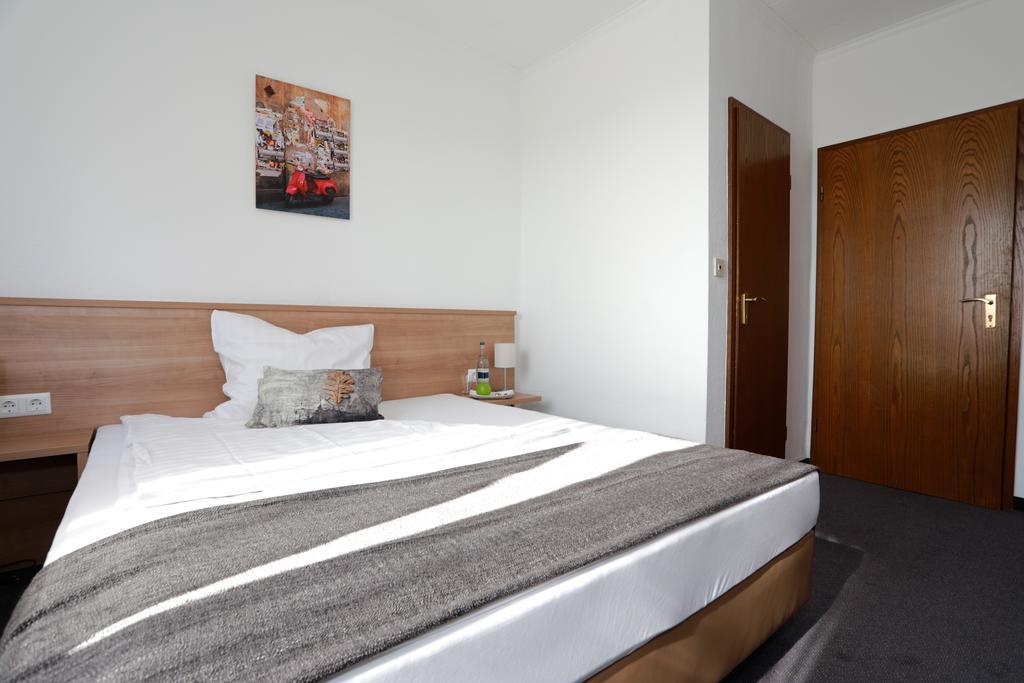 Hotel Zwei&Vierzig Vallendar Ngoại thất bức ảnh