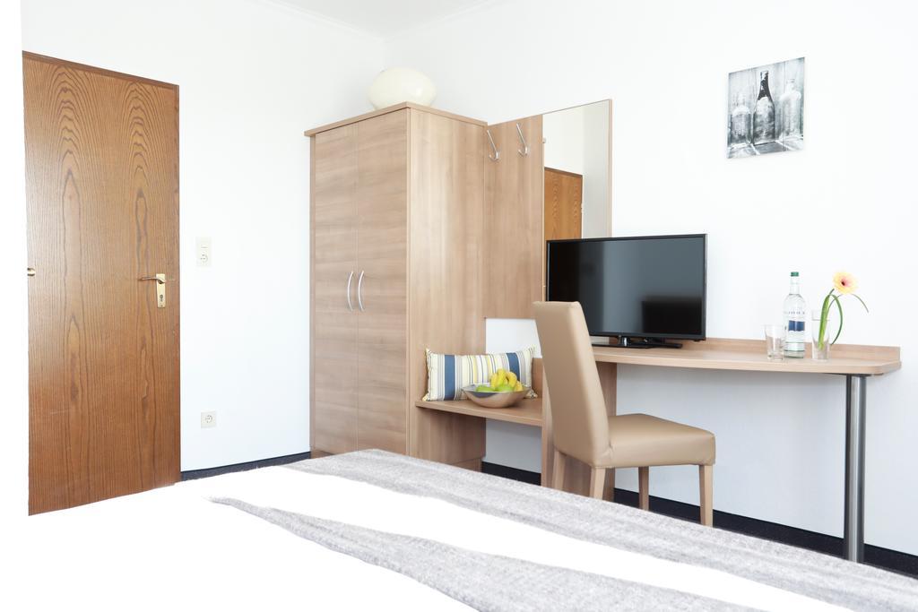 Hotel Zwei&Vierzig Vallendar Ngoại thất bức ảnh